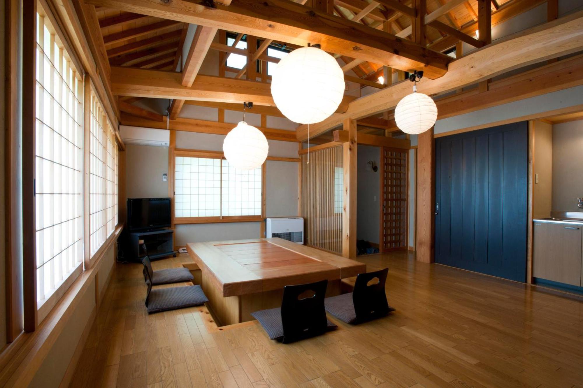 Izumigo Takayama Dog Paradise Hotel Экстерьер фото